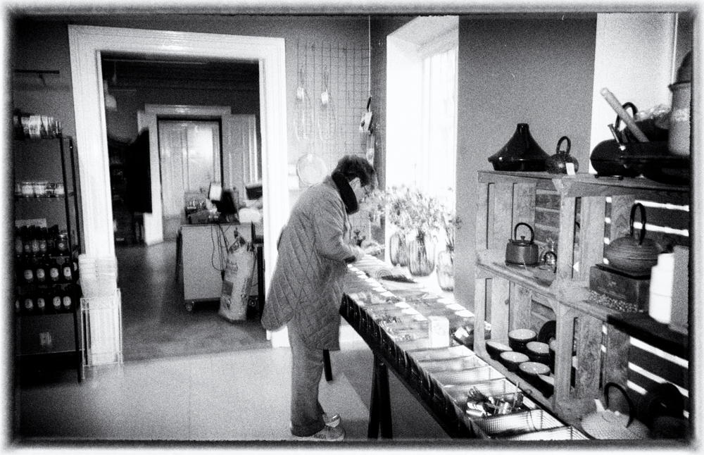 Embracing the Imperfect: A Nostalgic Journey into Gritty Photography